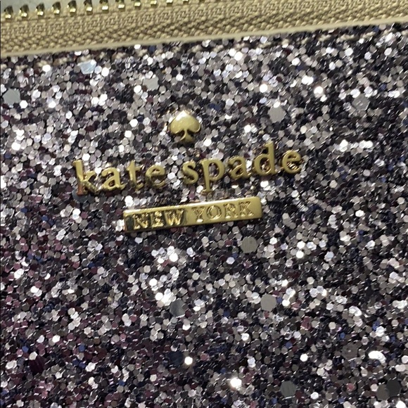 Kate Spade Wristlet - Picture 3 of 8